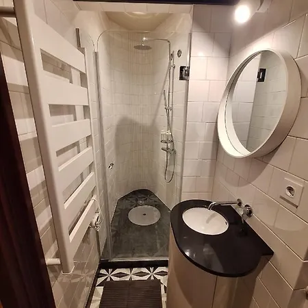 Easy Host Porto