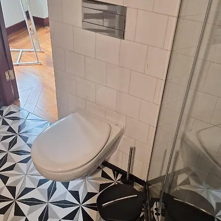 Easy Host * Porto