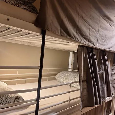 Vandrerhjem Easy Host Porto