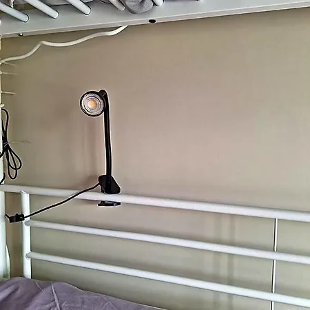 Easy Host بورتو