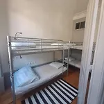 Easy Host *